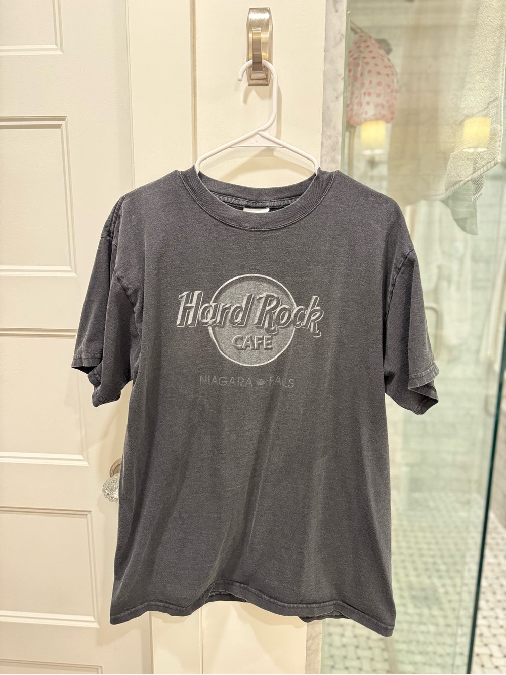 Vintage Hard Rock Cafe Niagara Falls Canada T-Shirt – Large